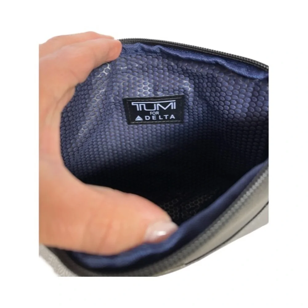 Tumi Travel Cosmetic / Toiletry Bag with Sleep Mask